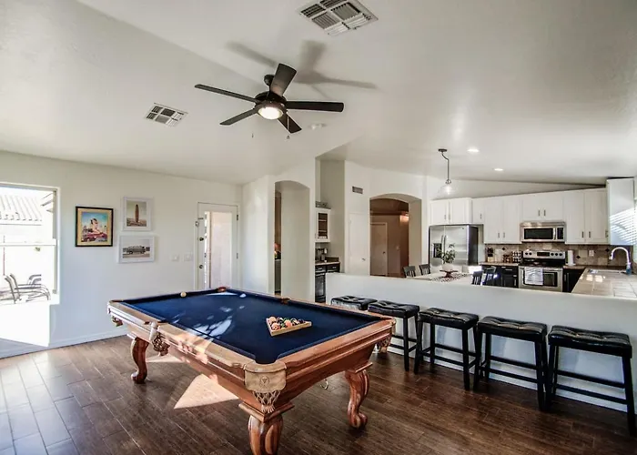Getaway - Walking Distance To Stadium *
